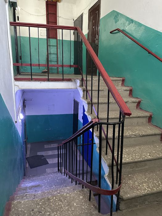 Меняю 2 к кв на частный дом