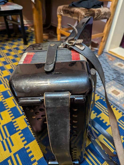 Acordeon Hohner 120 bași