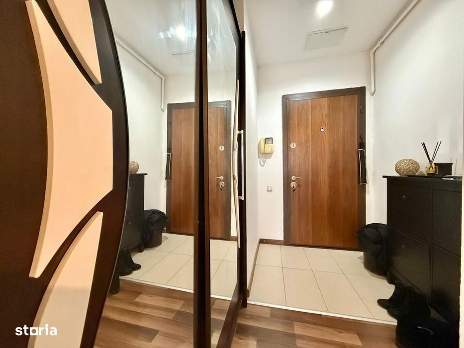 COSMOPOLIS - Apartament cu 2 camere tip studio, mobilat si utilat.
