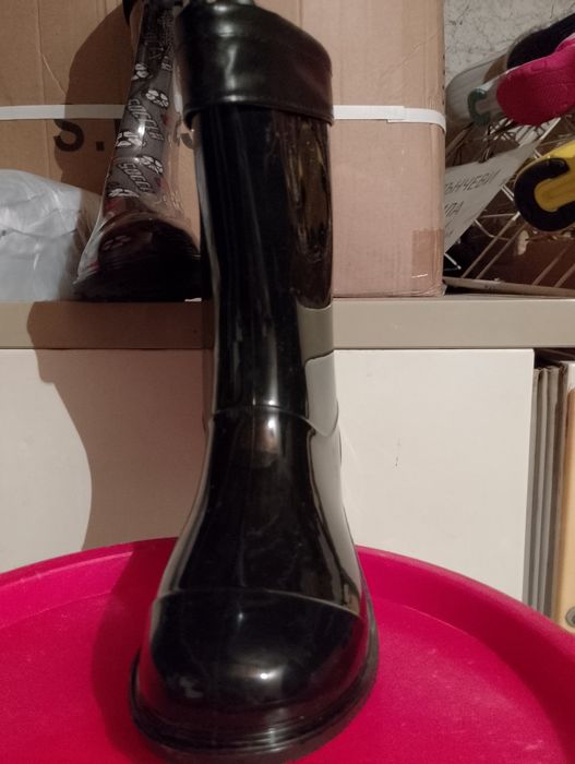 Детски гумени ботушки със свалящи се ,,чорапчета"