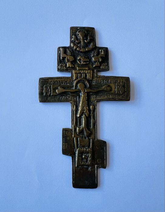 Cruce ortodoxa veche din bronz