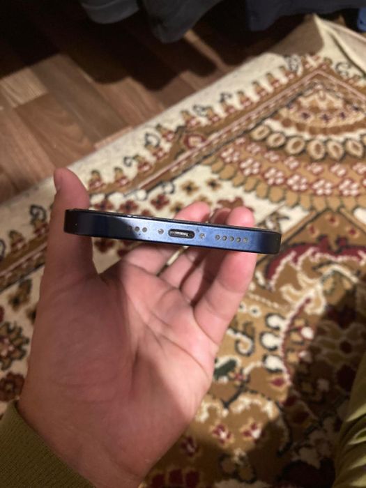 Iphone 12 черыный 64g,батарейка 78%