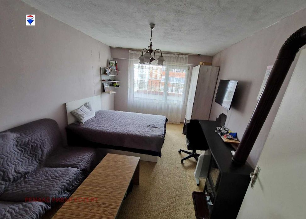 Продава се Тристаен апартамент в Русе, Чародейка - Юг - 80 кв.м за 1124 €/кв.м - Снимка #3