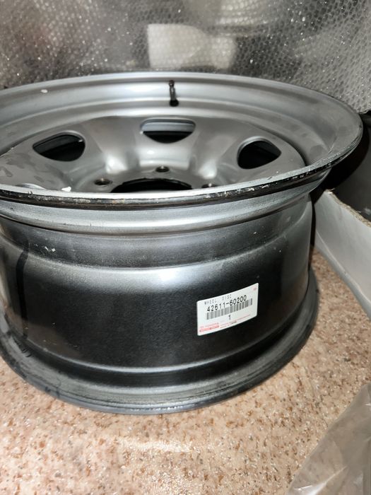 BFGoodrich 285/75/16 и диски к ним