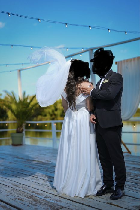 Rochie mireasa din tafta