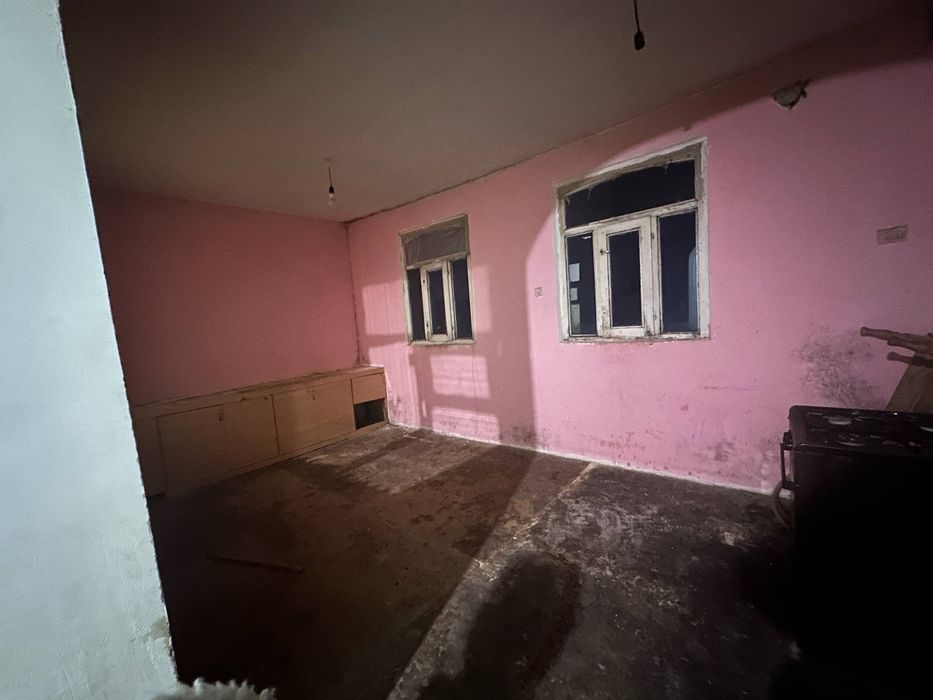 Urganch raysentrda 2 xonali kv ijaraga beriladi