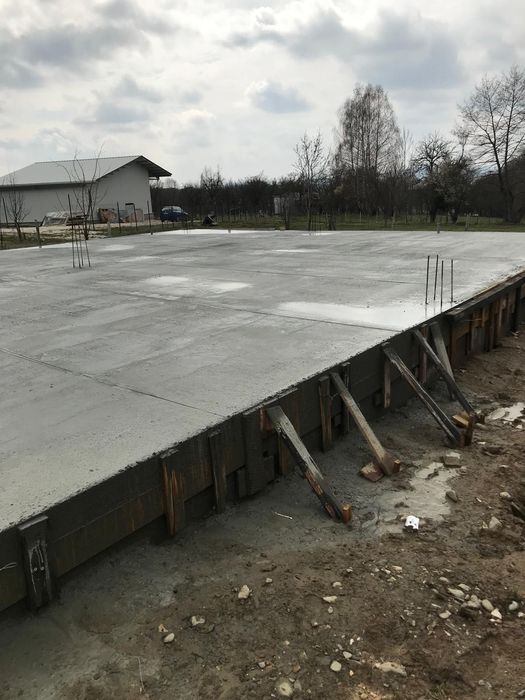 Casă nefinalizata de vânzare