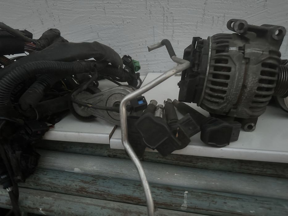 Продам запчасти на ауди а4 в8