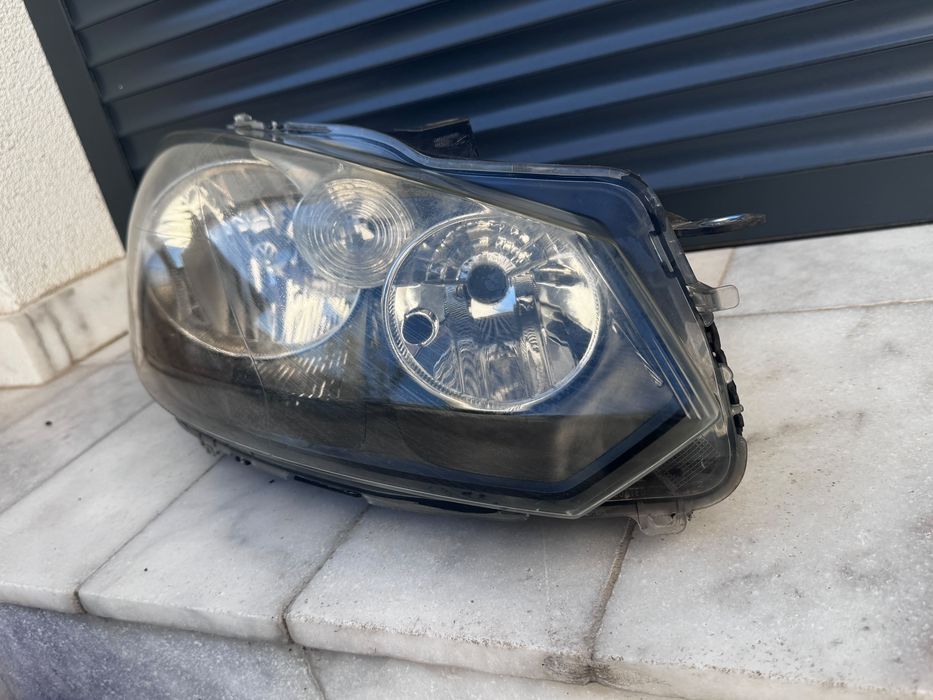 Vand Far dreapta VW Golf 6