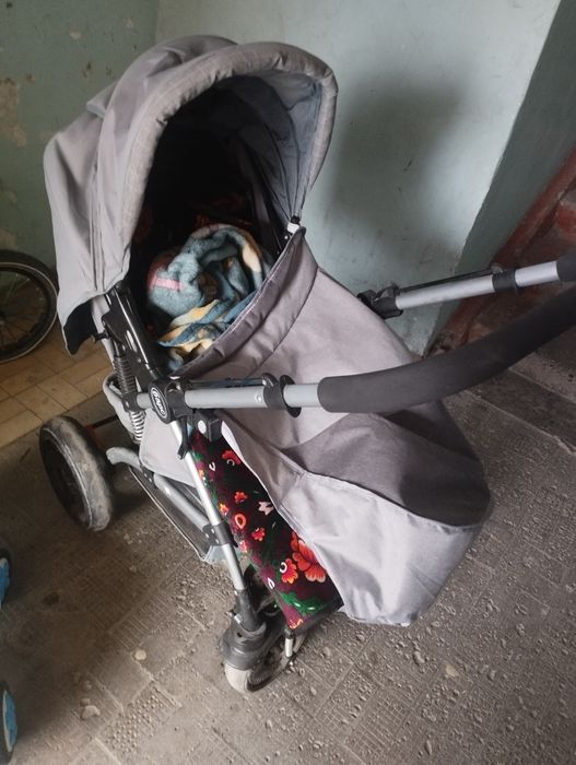 Kalyaska sotiladi bir oy ishlagan hamma joyi yaxshi