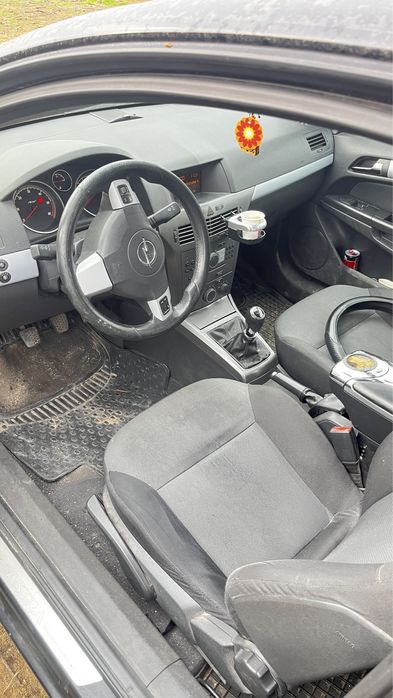 Opel astra h gtc 1.3 cdti piese din dezmembrari