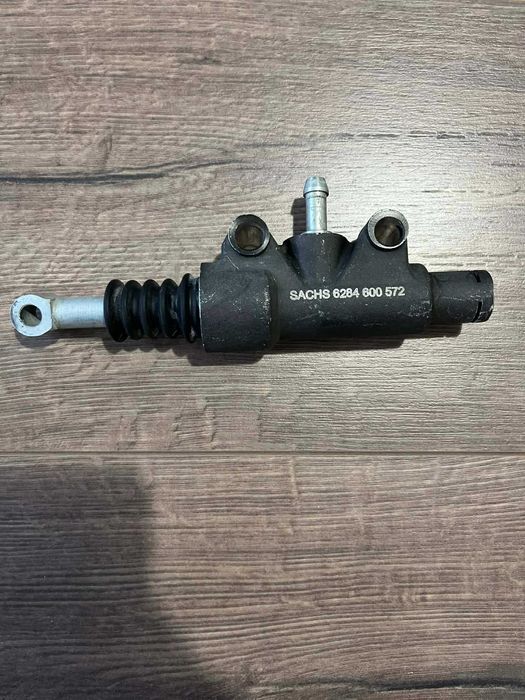 Неизползвана горна помпа съединител Sachs за Мерцедес Mercedes