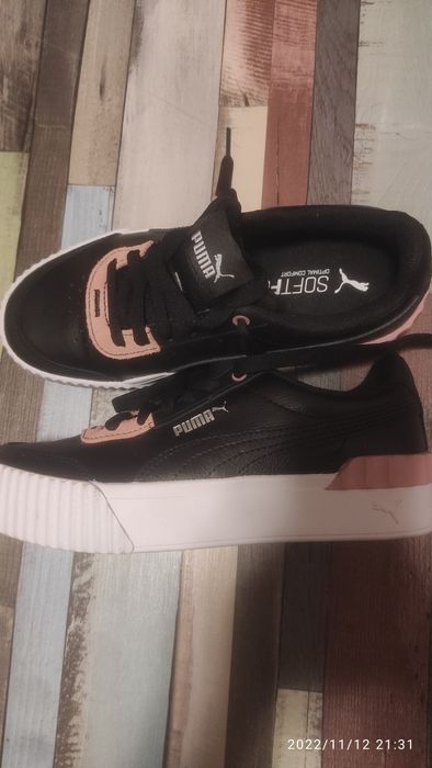 Нови обувки Puma 36