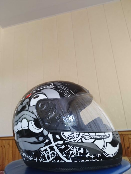 Мотошлем новый отличного качества