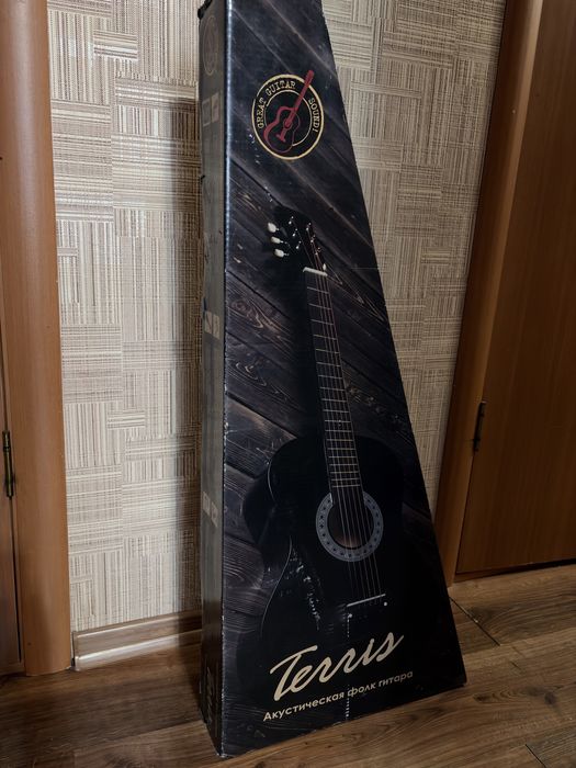 Акустическая гитара