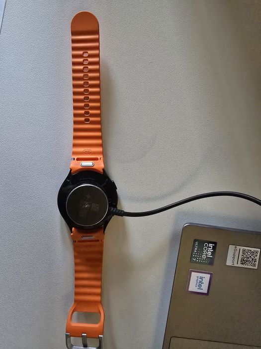 Продам смарт часы Samsung Galaxy Watch 5