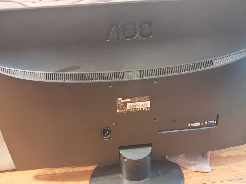 Monitor AOC 22''