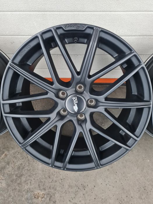 Джанти BROCK за VW AUDI SEAT SKODA BMW Mercedes R18 5x112 ET45 8J