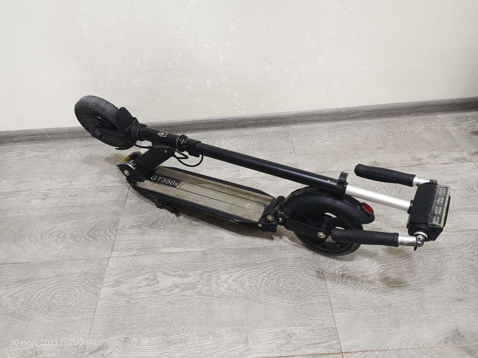 Электросамокат б/у GT350S усовершенствованная версия электросамоката