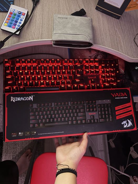 vand tastatura red dragon vara