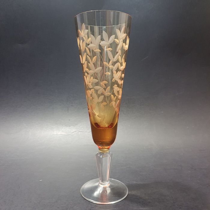 Фужеры "Весна". Статуэтки "Карандаш с Кляксой",  "Олимпийский мишка"