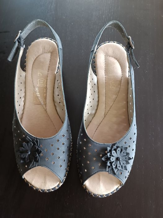 Дамски сандали Rieker 41 номер от естествена кожа