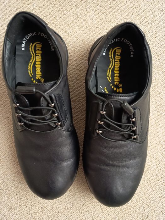 Нови  обувки дамски