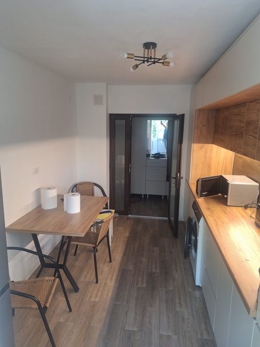 Apartament de închiriat