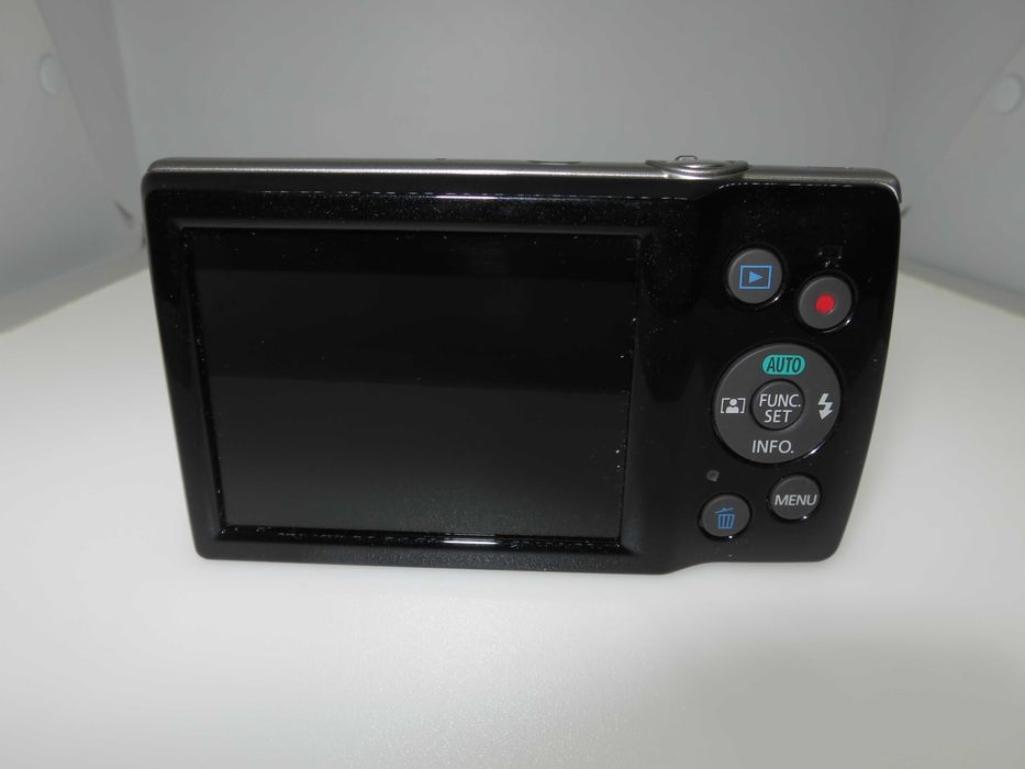 Canon IXUS 177 компактен фотоапарат дигитална камера отличен като нов