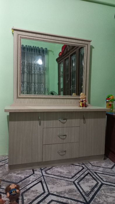 Тримо мебель для вашей уютней комнаты