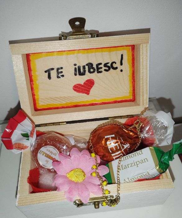 Cutiuta cu surprize / cutiuta personalizata /cadoul perfect