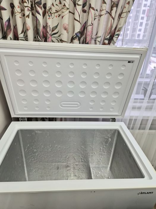 Морозильник "Atlant"