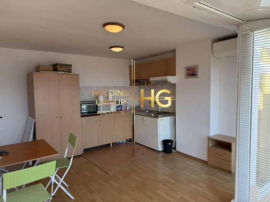 Продава се Двустаен апартамент в Варна, Бриз - 45 кв.м за 2445 €/кв.м - Снимка #1