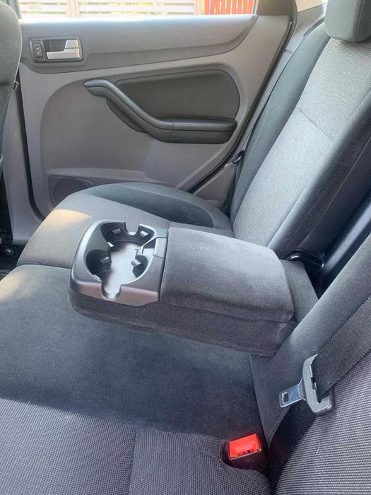 FORD Focus 2009 — imagine 5