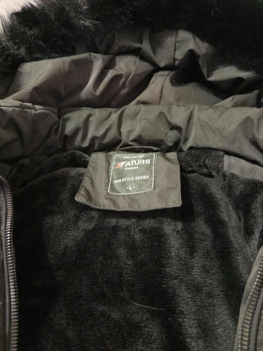 Черно дълго дамско яке с пух