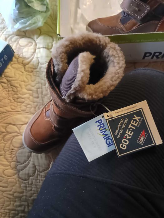 Cizmulițe iarna băieții originale Primigi