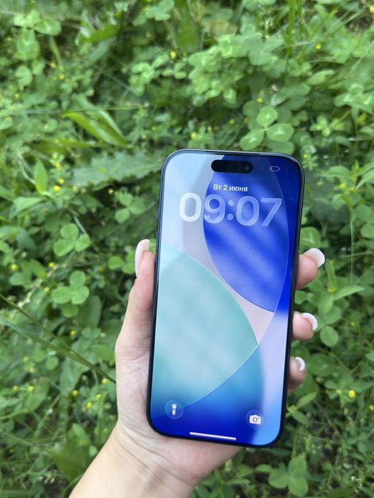 Телефон iPhone 17 pro