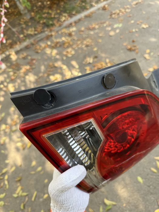 Chevrolet cruze фонарь хэтчбек