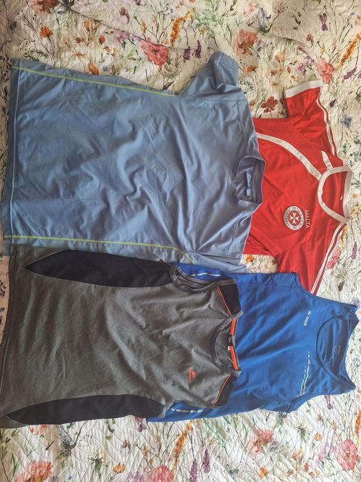 DONATIE Set 2 tricouri 2 maieouri