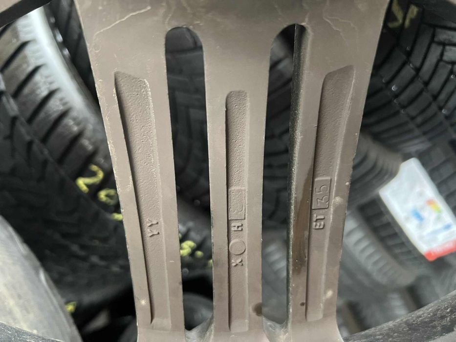 Vând jante pe 19 5x112