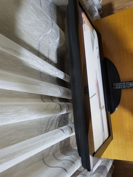 Продаётся телевизор Самсунг Samsung 32 дюйма