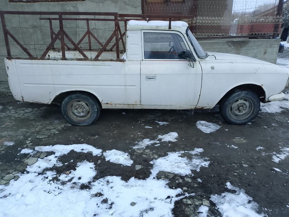 Продам авто ИЖ 2715