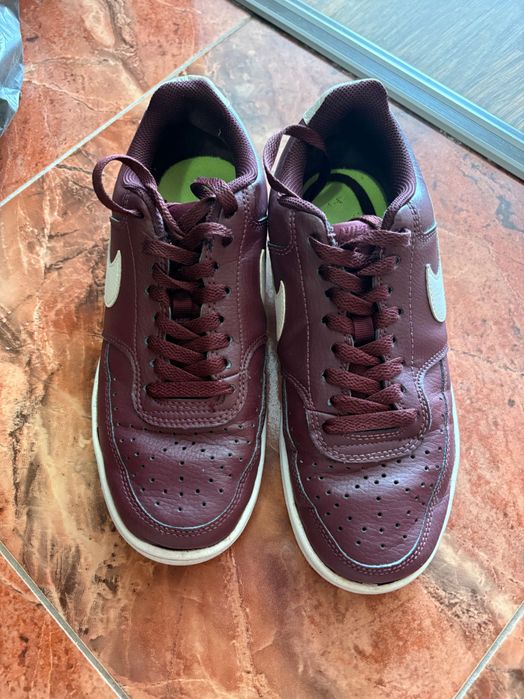 Бордо кецове nike