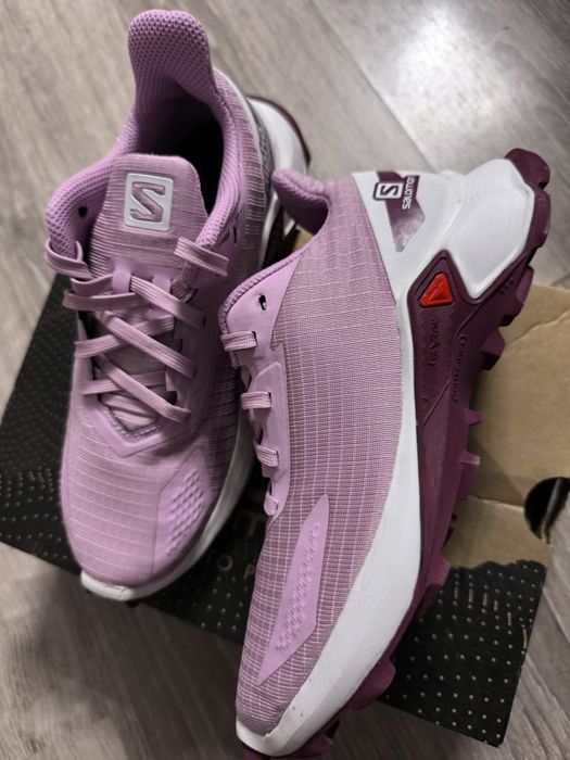 Adidas Salomon marimea. 35