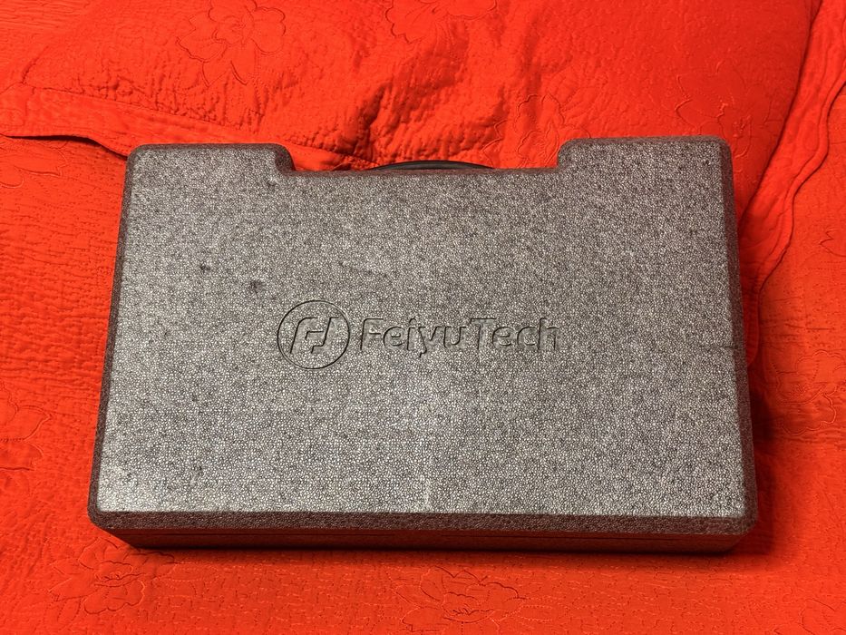 Stabilizator gimbal Feiyu Tech Ak2000