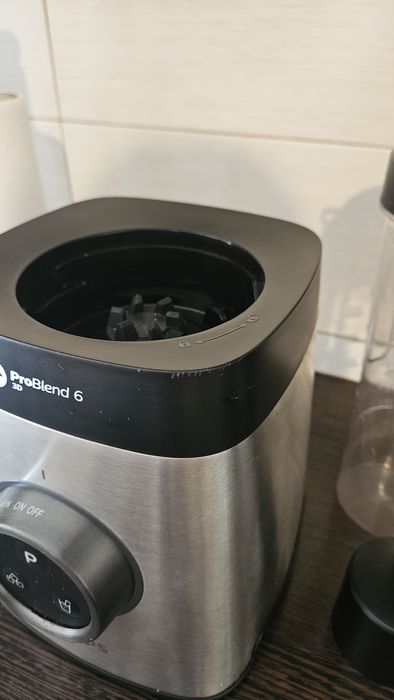 Blender philips  cu 3 vase