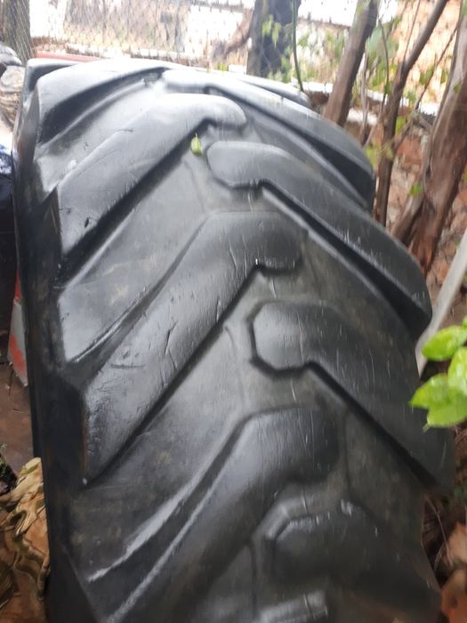 Cauciucuri tractor 16,9/80R24  650