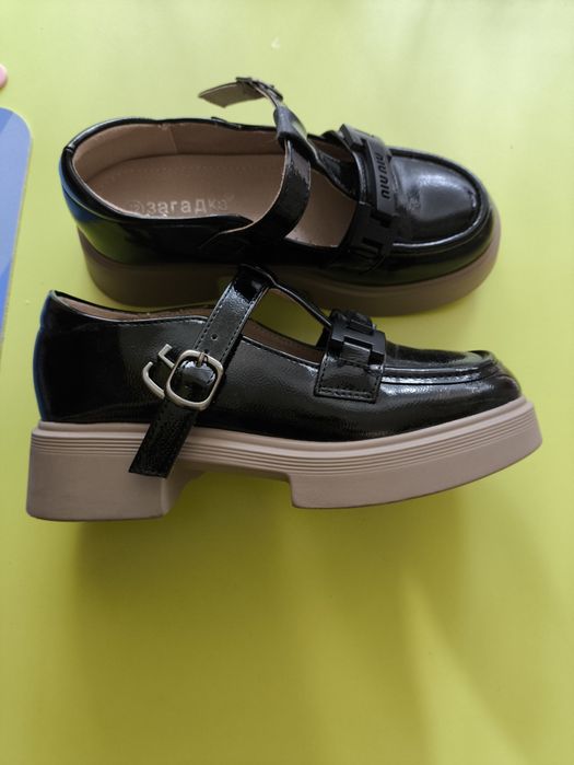 Обувь для девочки