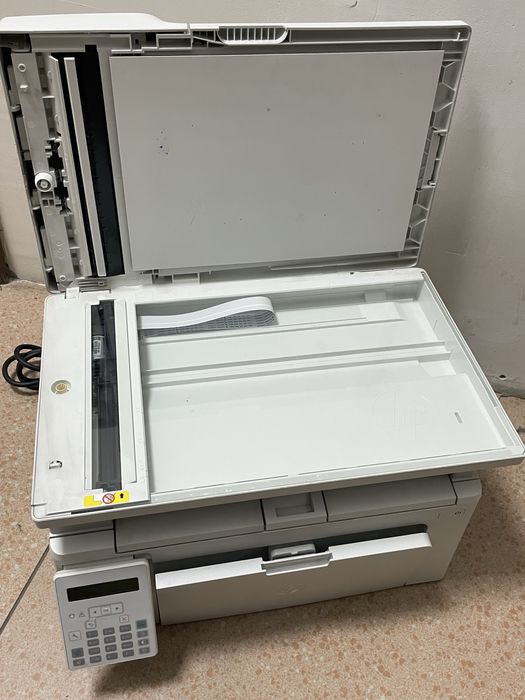 Принтер HP M130 Белый