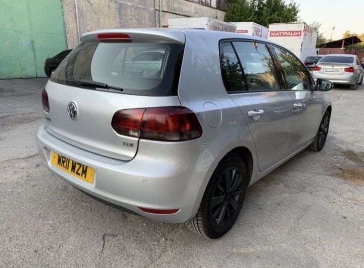 Продаваме на части фолксваген голф6 1.6тди 105кс. Vw golf6 1.6tdi.